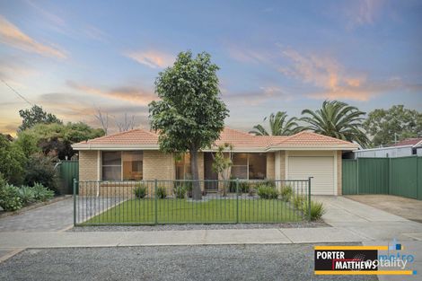 Property photo of 52 Ashburton Drive Gosnells WA 6110