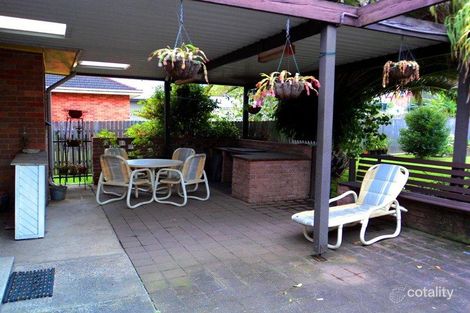 Property photo of 12 Thames Street West Wollongong NSW 2500