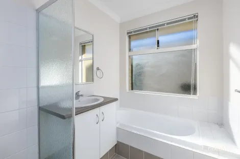 Property photo of 3/36 Stanford Drive Abbey WA 6280