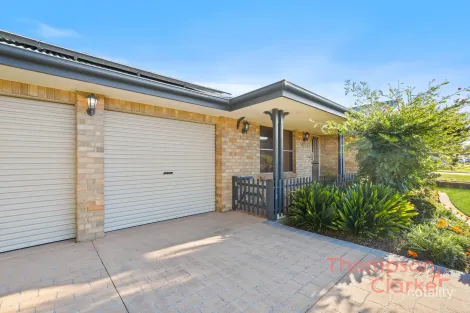 Property photo of 33 Canterbury Drive Raworth NSW 2321