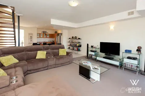 Property photo of 2 Kulbardi Loop Ascot WA 6104