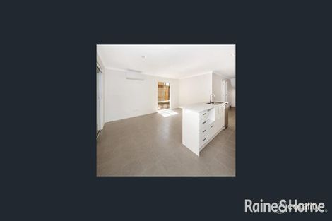 Property photo of 32 Kenneth Drive Augustine Heights QLD 4300