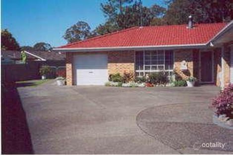 Property photo of 2/12 Bower Place Tuncurry NSW 2428