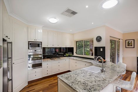 Property photo of 4 Rannerdale Close Mount Lofty QLD 4350