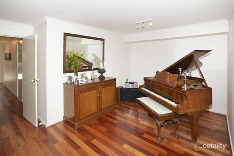 Property photo of 5 Warren Road Mordialloc VIC 3195