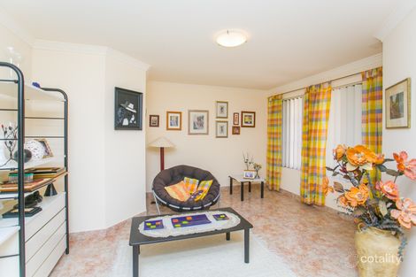 Property photo of 44 Walanna Drive Karawara WA 6152