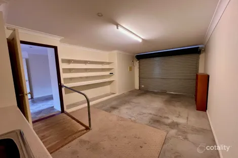 Property photo of 11/23-25 Granite Street Stanthorpe QLD 4380