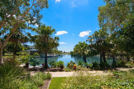 Property photo of 313/3 Pendraat Parade Hope Island QLD 4212