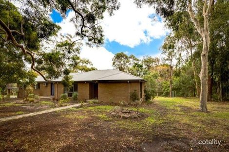 105a Koetong Pde, Mount Eliza, VIC 3930