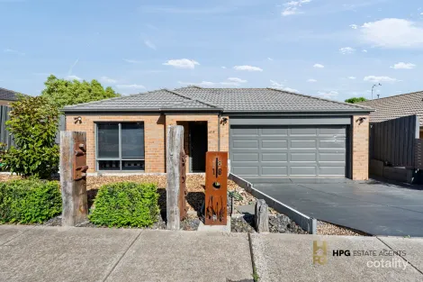 Property photo of 18 Bonnor Street Sunbury VIC 3429