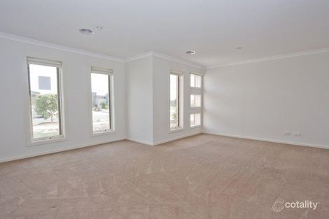 Property photo of 13 Tanoa Crescent Point Cook VIC 3030