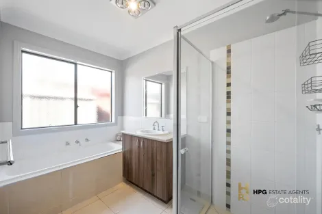 Property photo of 18 Bonnor Street Sunbury VIC 3429