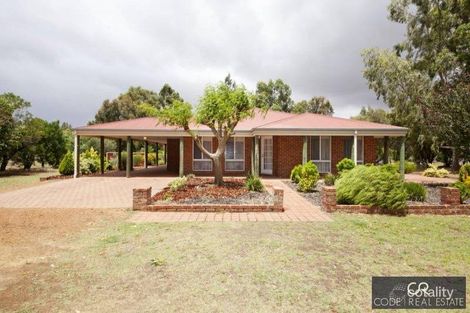 5 Bate Rd, Serpentine, WA 6125