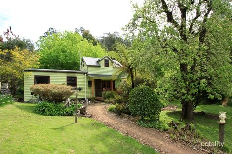 110 Foxs Rd, Toongabbie, VIC 3856