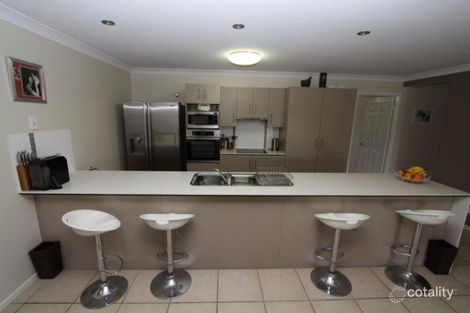 Property photo of 6 Heath Terrace Kingaroy QLD 4610