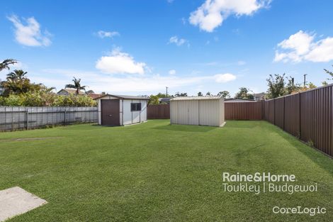 Property photo of 12 Iluka Avenue San Remo NSW 2262