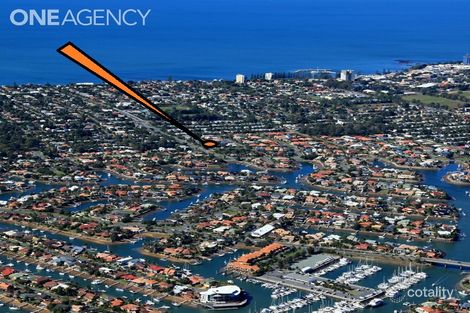 Property photo of 109 Eversleigh Road Scarborough QLD 4020