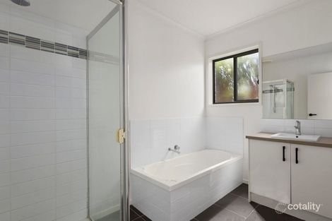 Property photo of 2/1 Linthwaite Close Highton VIC 3216