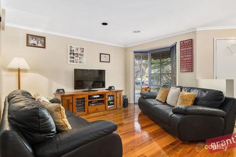 Property photo of 7 Wirrabarra Place Berwick VIC 3806