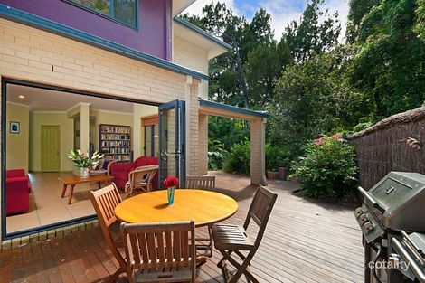 Property photo of 10 Honeysuckle Drive Suffolk Park NSW 2481