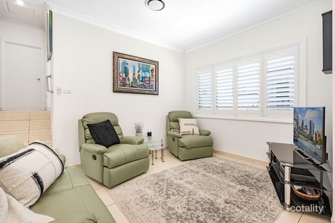Property photo of 2/36-38 Watkins Road Baulkham Hills NSW 2153