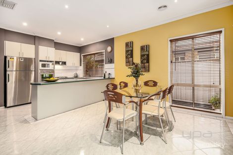 Property photo of 7 Ashby Lane Caroline Springs VIC 3023