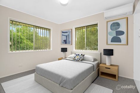 Property photo of 10 Crowndale Street Wavell Heights QLD 4012