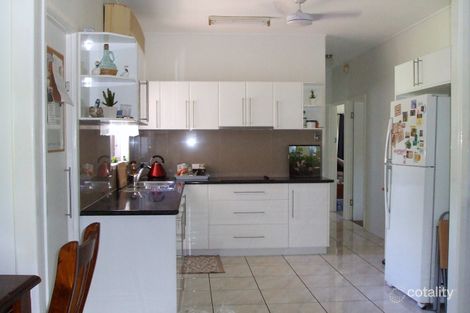 Property photo of 11 Cook Street Finch Hatton QLD 4756