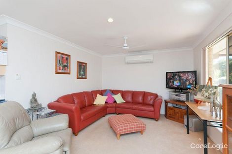 Property photo of 32 Oxford Place Fitzgibbon QLD 4018