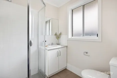 Property photo of 1 Mattei Court Evanston SA 5116