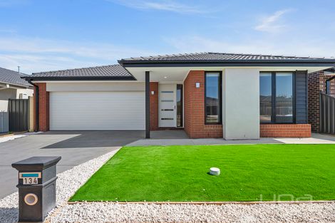 Property photo of 134 Atherstone Boulevard Strathtulloh VIC 3338
