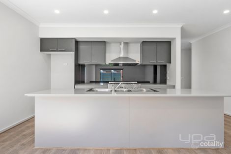 Property photo of 134 Atherstone Boulevard Strathtulloh VIC 3338