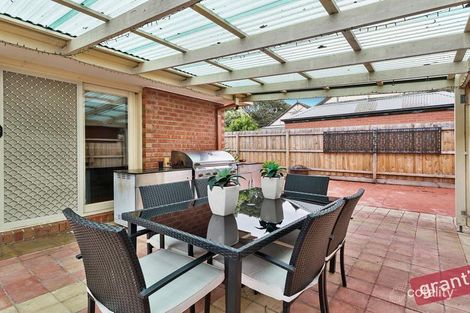 Property photo of 7 Wirrabarra Place Berwick VIC 3806