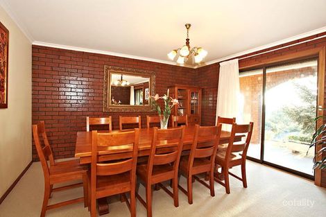 Property photo of 14 Parry Drive Mooroolbark VIC 3138