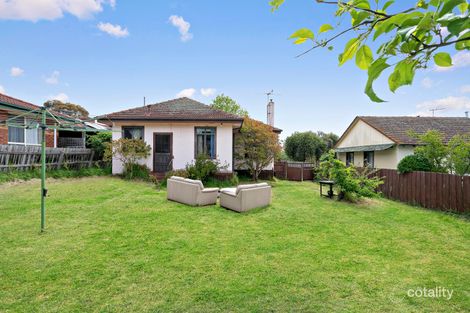 Property photo of 22 Amaroo Street Chadstone VIC 3148