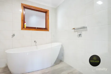 Property photo of 60 Wireless Road East Mount Gambier SA 5290