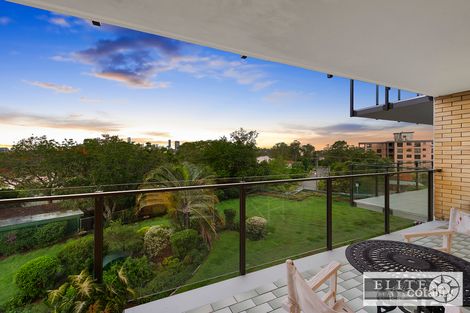 Property photo of 13/36 Jerdanefield Road St Lucia QLD 4067