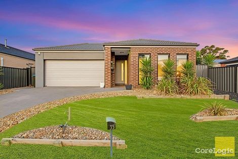 Property photo of 35 Rifflebird Drive Tarneit VIC 3029