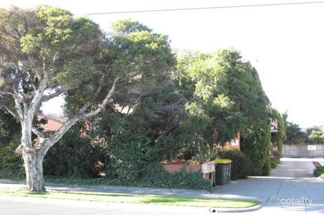 Property photo of 142 Hoffmans Road Essendon VIC 3040