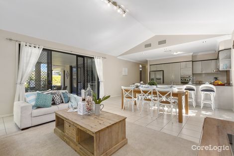 Property photo of 12 Blackfen Court Arundel QLD 4214