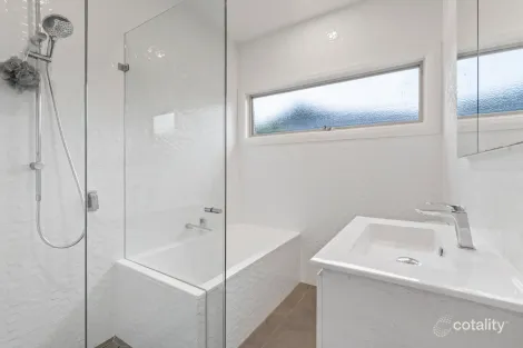 Property photo of 322A Warrigal Road Cheltenham VIC 3192