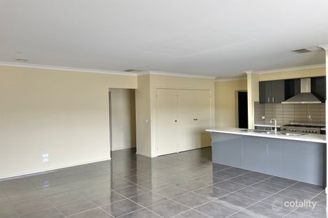 Property photo of 27 Black Duck Crossing Kilmore VIC 3764