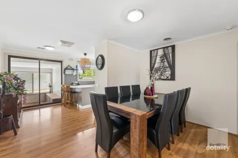 Property photo of 40 Whitley Crescent Craigieburn VIC 3064
