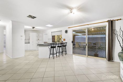 Property photo of 2 Mowbray Terrace Happy Valley SA 5159