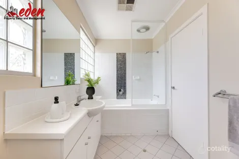 Property photo of 17 Gammon Court Greenwith SA 5125