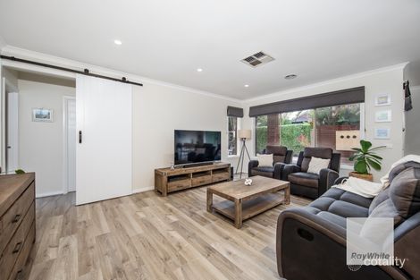 Property photo of 13 Mossbury Court Taylors Hill VIC 3037