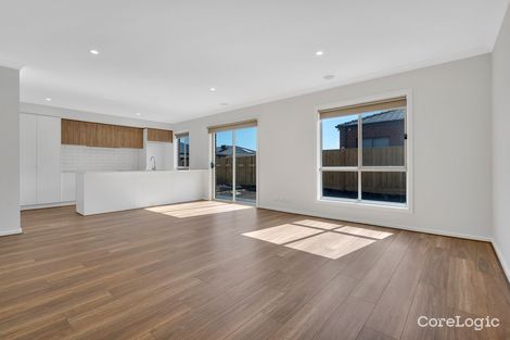 Property photo of 6 Coronidium Street Beveridge VIC 3753