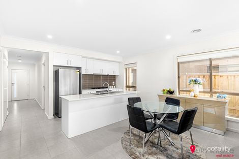 Property photo of 21 Hutchence Drive Point Cook VIC 3030