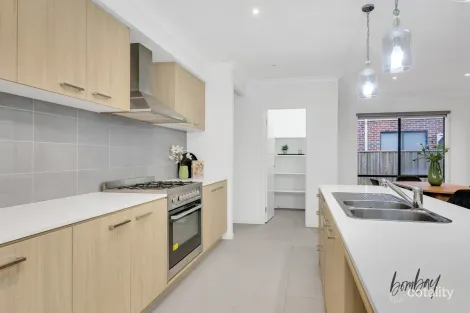 Property photo of 20 Winkler Street Mickleham VIC 3064