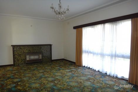 Property photo of 17 Woodhouse Road Doncaster East VIC 3109